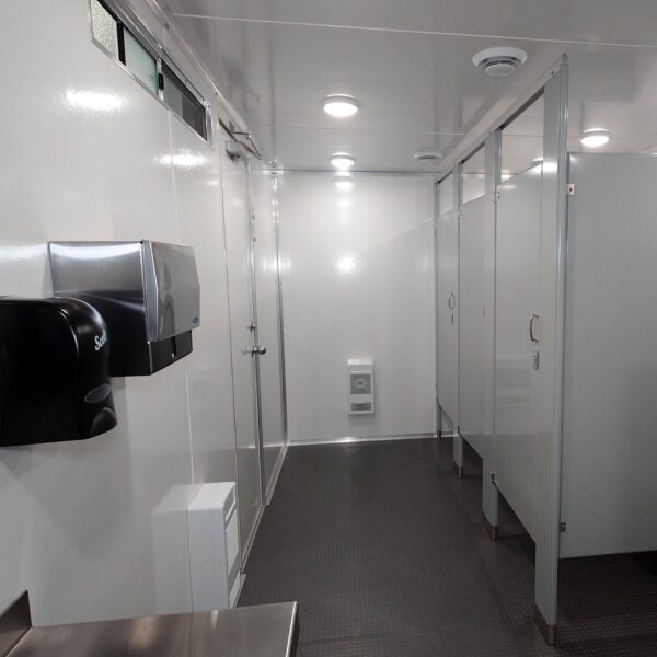 SANITARY TRAILER MULTISAN 8 - Image 4
